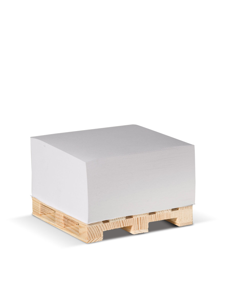 Bloc cube 10x10x5cm sur palette en bois