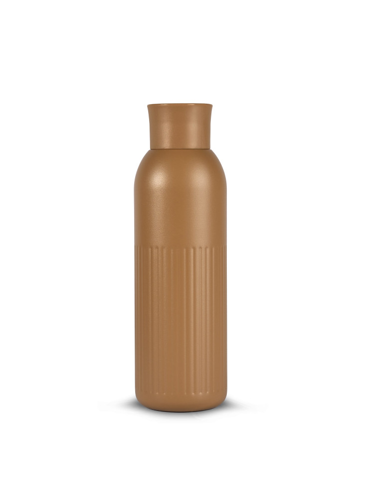 Sagaform Tekla Bouteille en acier avec bouchon poussoir (recyclé) 500 ml