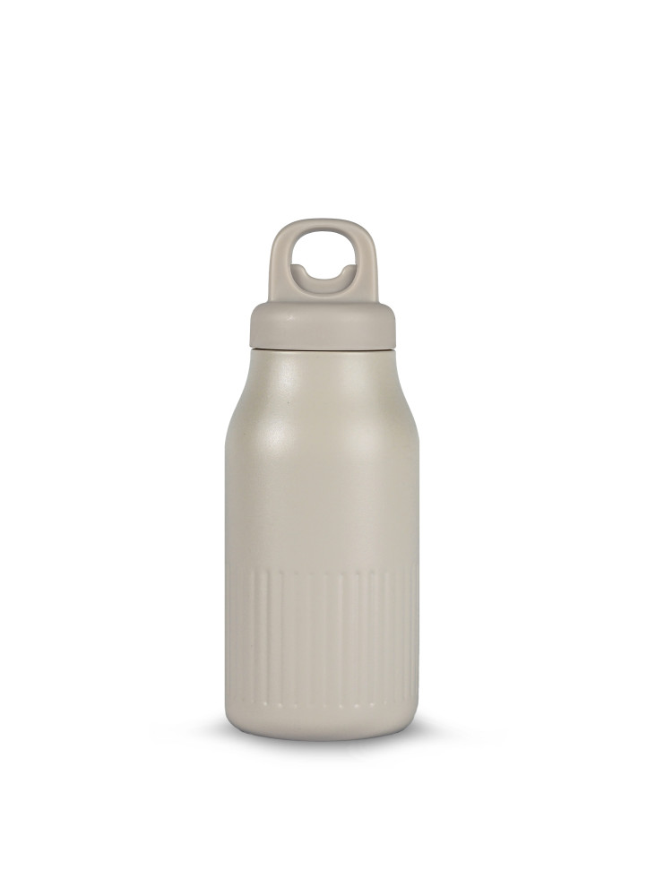 Sagaform Bouteille Truls en acier  avec bouchon à clic pratique (recyclé) 500 ml