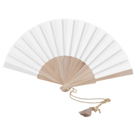 Éventail raffiné pour les soirées d'été